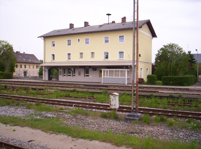 Germany 2005 Gallery: The Train Station