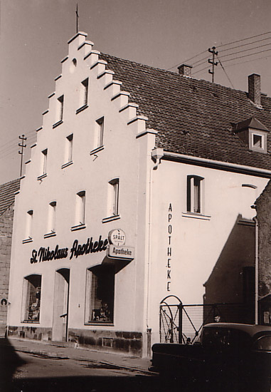 The Fr. Viktor Gallery: St. Nikolaus Apotheke